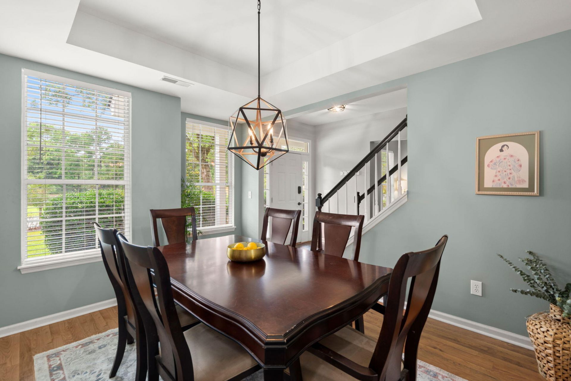 109 Evesham Drive Photo 18