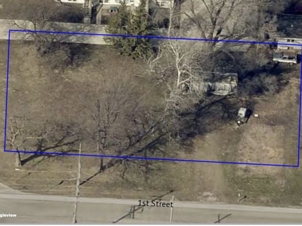 104 Larson Avenue , Story City, IA 50248