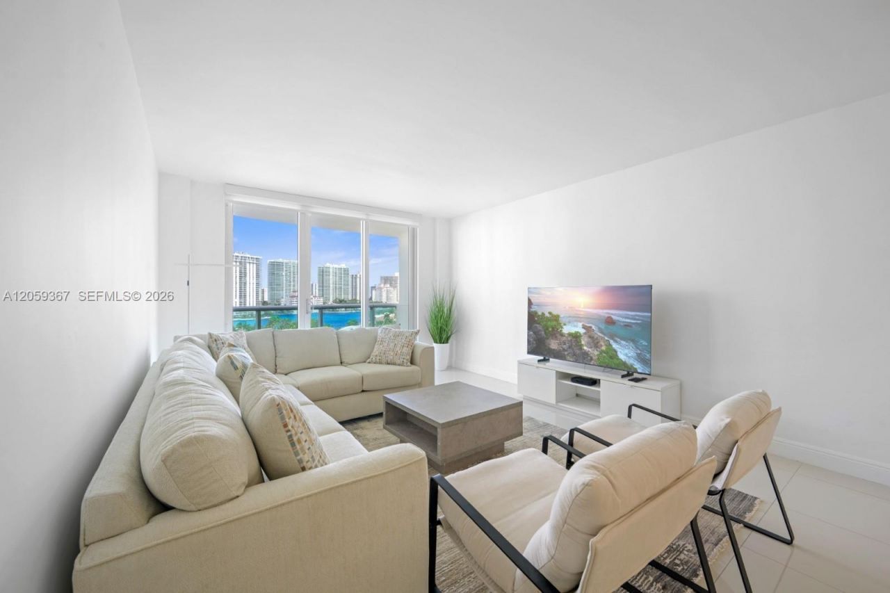 19370 Collins Ave , Unit 1122, Sunny Isles Beach, FL 33160 Photo