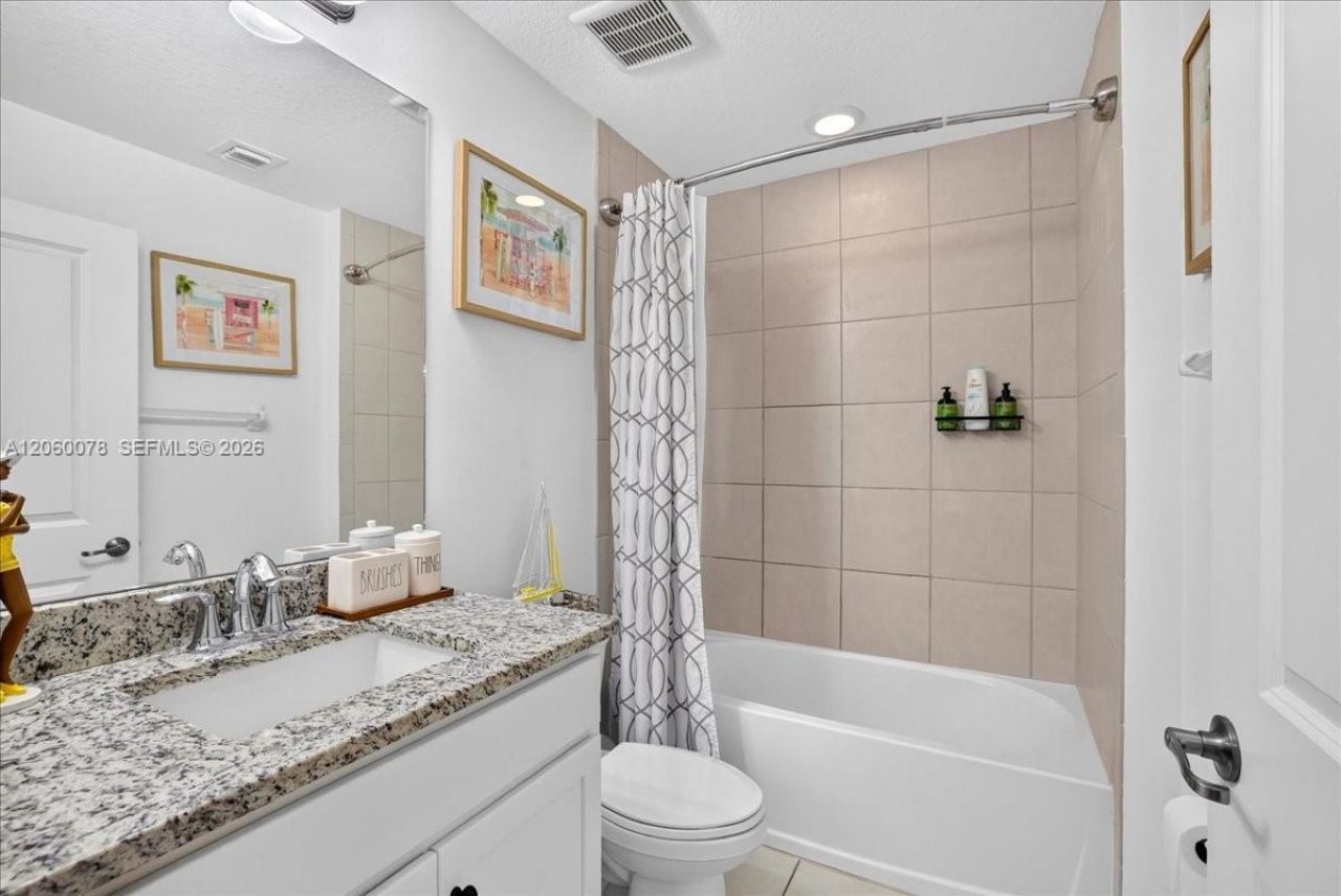 425 NW 33rd Ln, Pompano Beach, FL 33069 Photo