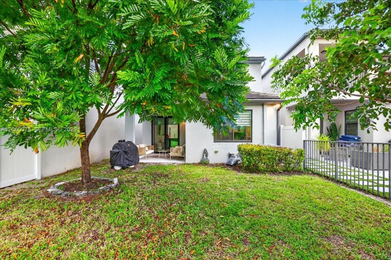 425 NW 33rd Ln, Pompano Beach, FL 33069 Photo