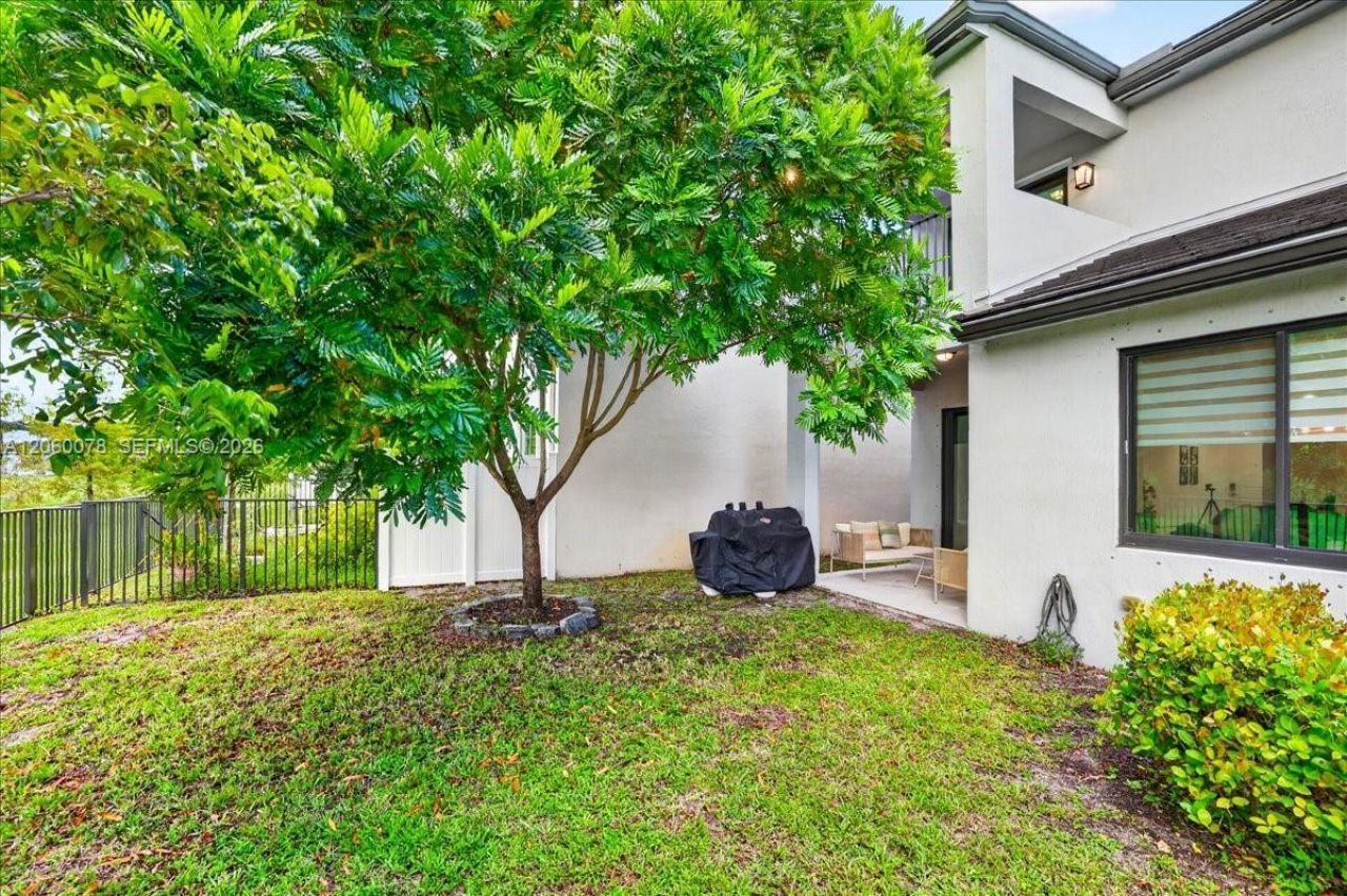 425 NW 33rd Ln, Pompano Beach, FL 33069 Photo