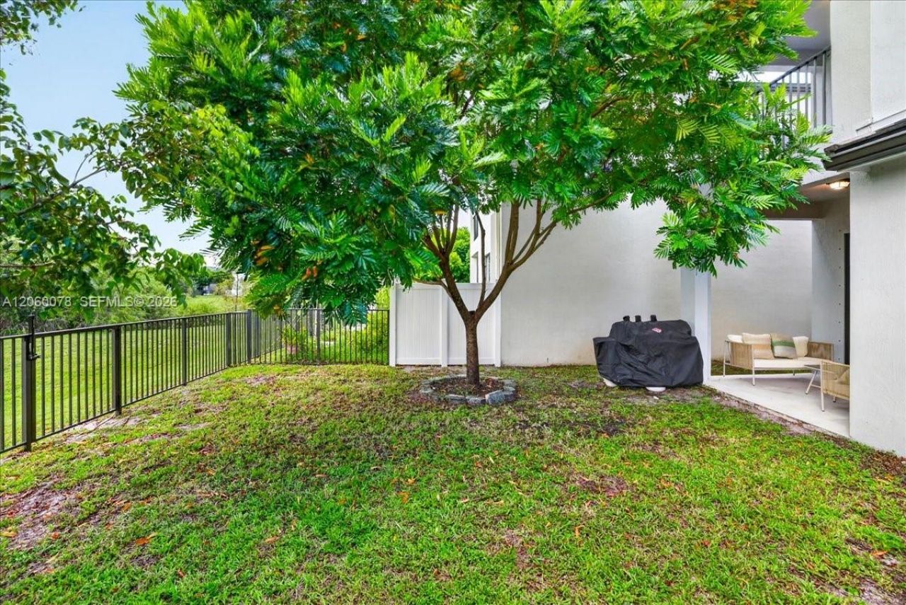 425 NW 33rd Ln, Pompano Beach, FL 33069 Photo