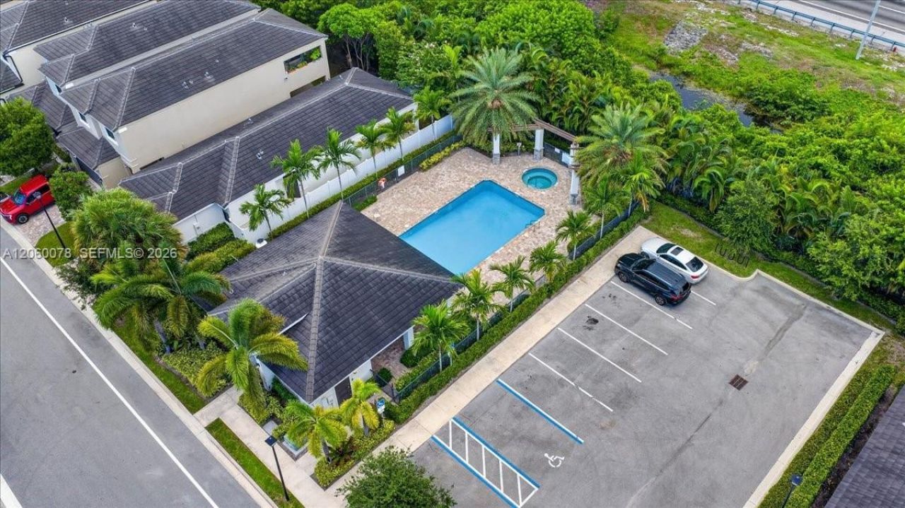 425 NW 33rd Ln, Pompano Beach, FL 33069 Photo