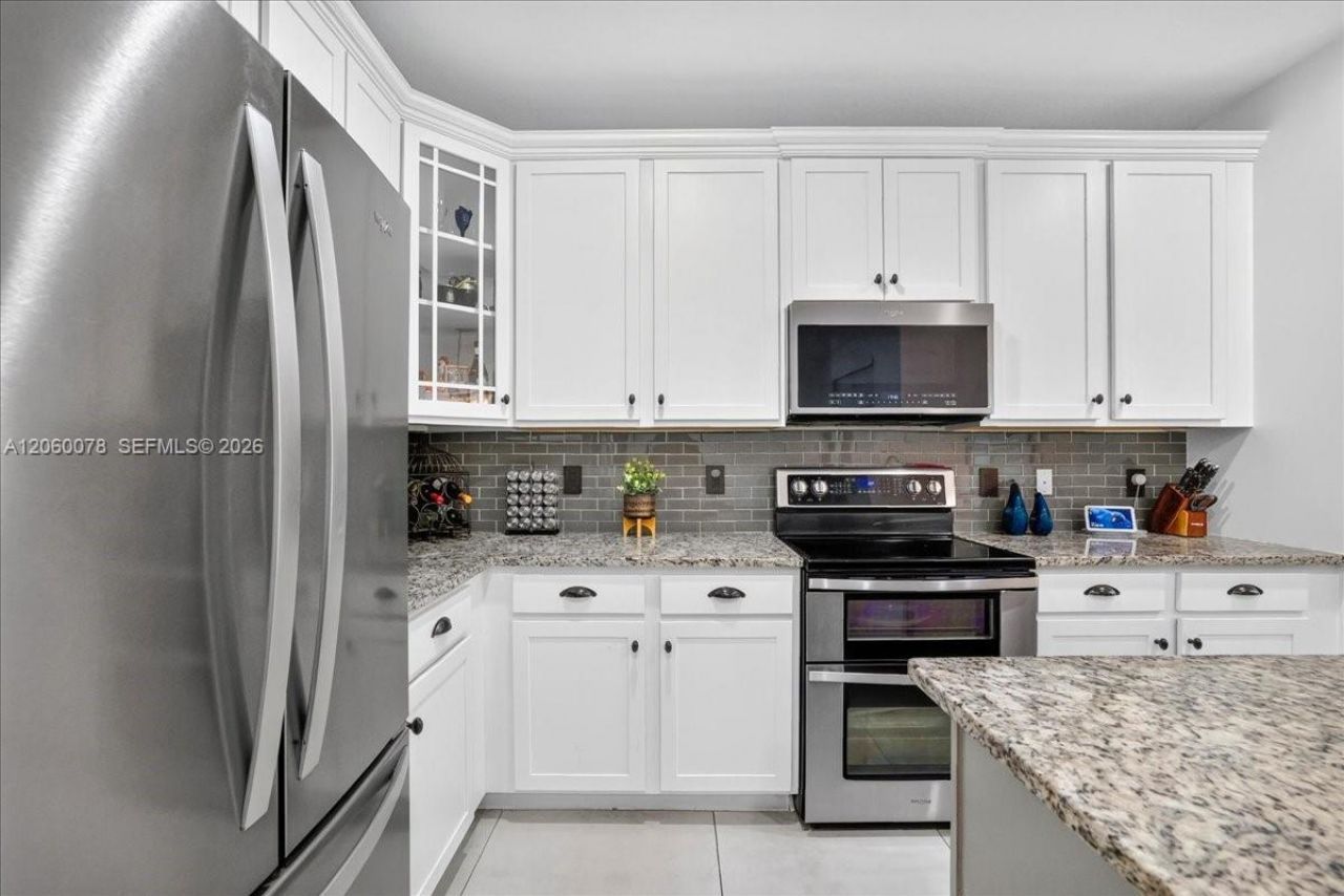 425 NW 33rd Ln, Pompano Beach, FL 33069 Photo