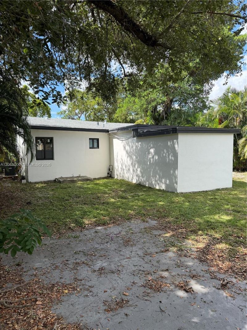 1621 SW 11th Ct, Fort Lauderdale, FL 33312 Photo