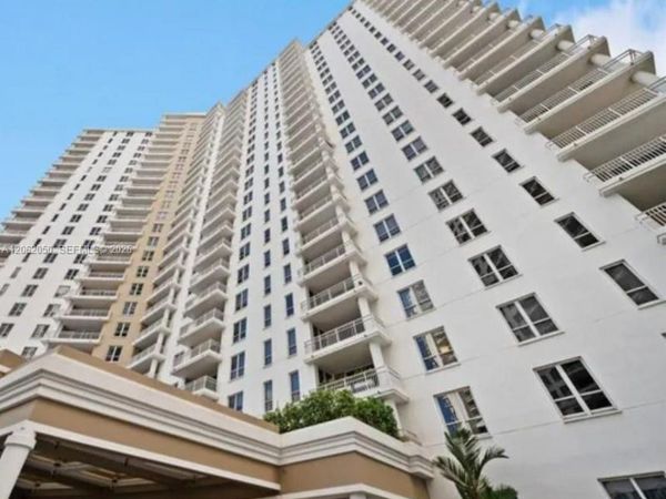 Unit 610, Miami, FL 33131