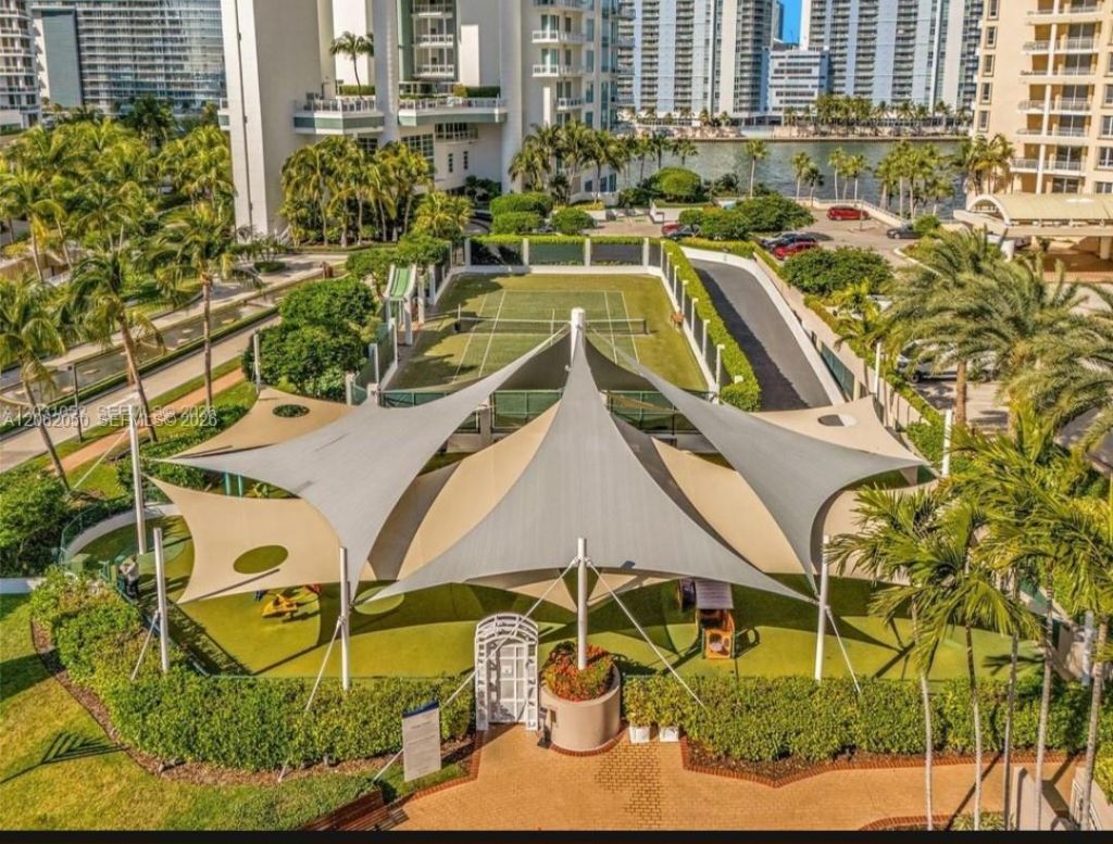 Please Call For Address, Unit 610, Miami, FL 33131 Photo