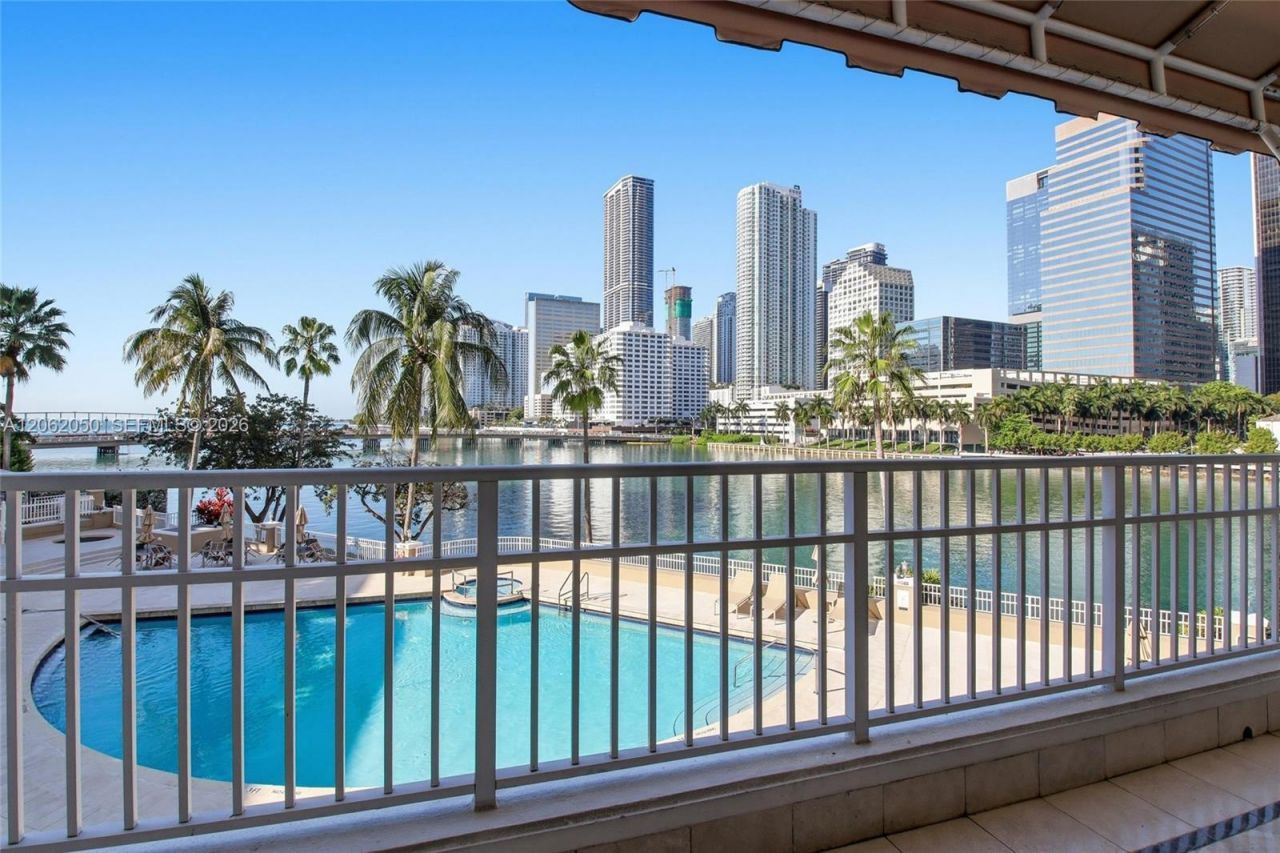 701 Brickell Key Blvd, Unit 610, Miami, FL 33131 Photo