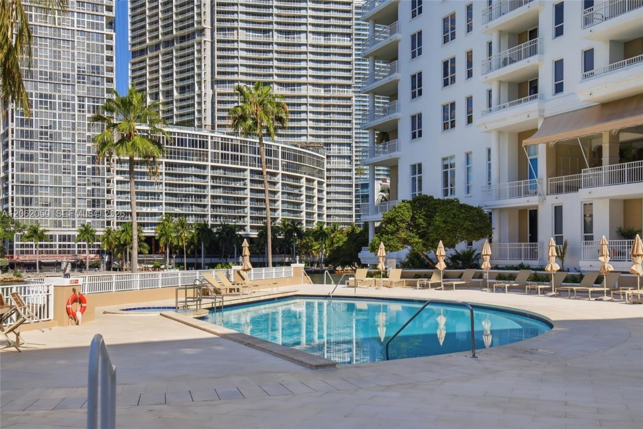 701 Brickell Key Blvd, Unit 610, Miami, FL 33131 Photo