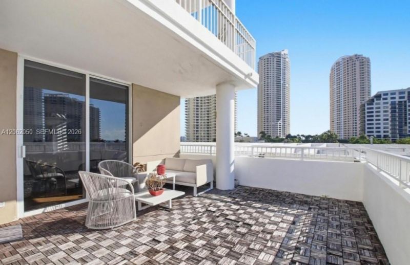 Please Call For Address, Unit 610, Miami, FL 33131 Photo