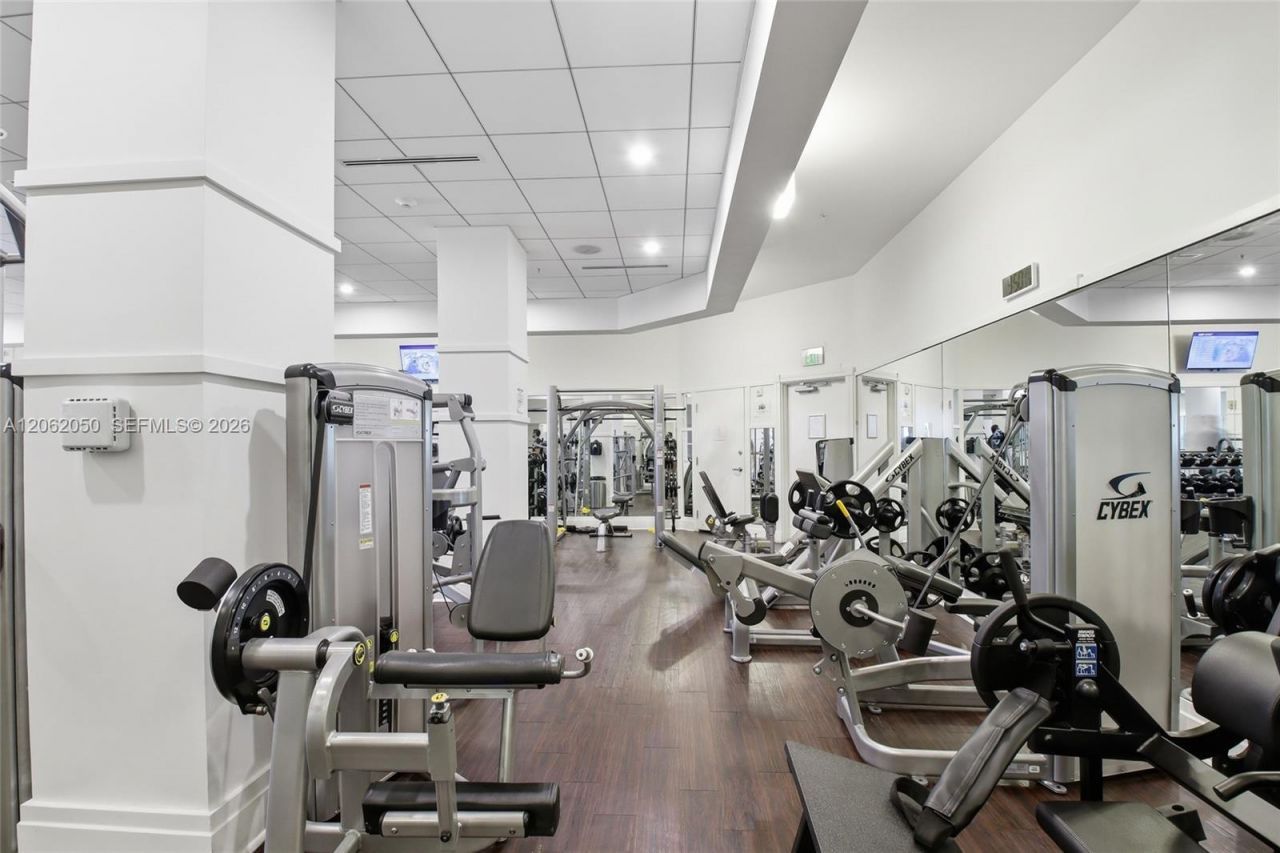 701 Brickell Key Blvd, Unit 610, Miami, FL 33131 Photo