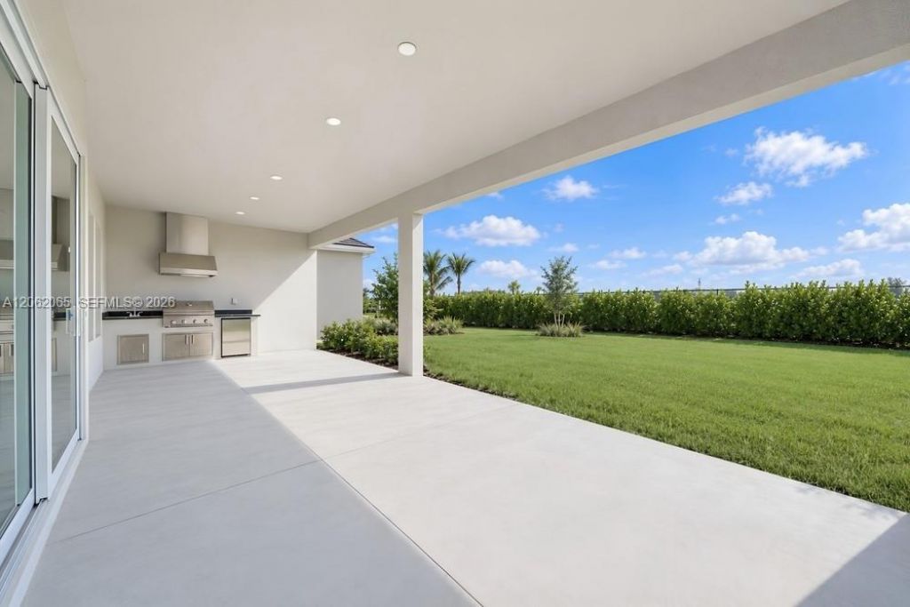 15756 Modena Street, Naples, FL 34114 Photo