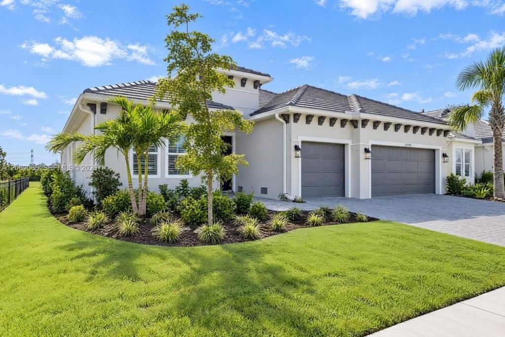 15756 Modena Street, Naples, FL 34114 Photo
