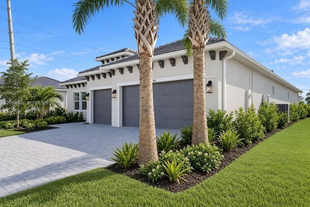 15756 Modena Street, Naples, FL 34114 Photo