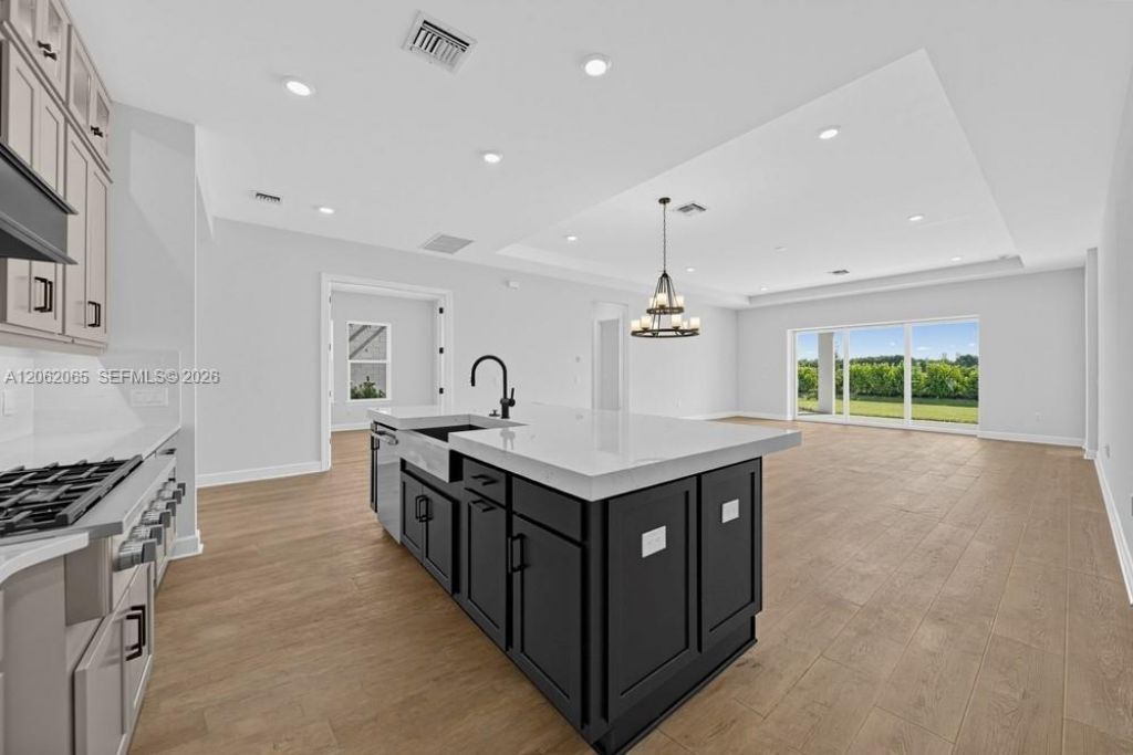 15756 Modena Street, Naples, FL 34114 Photo