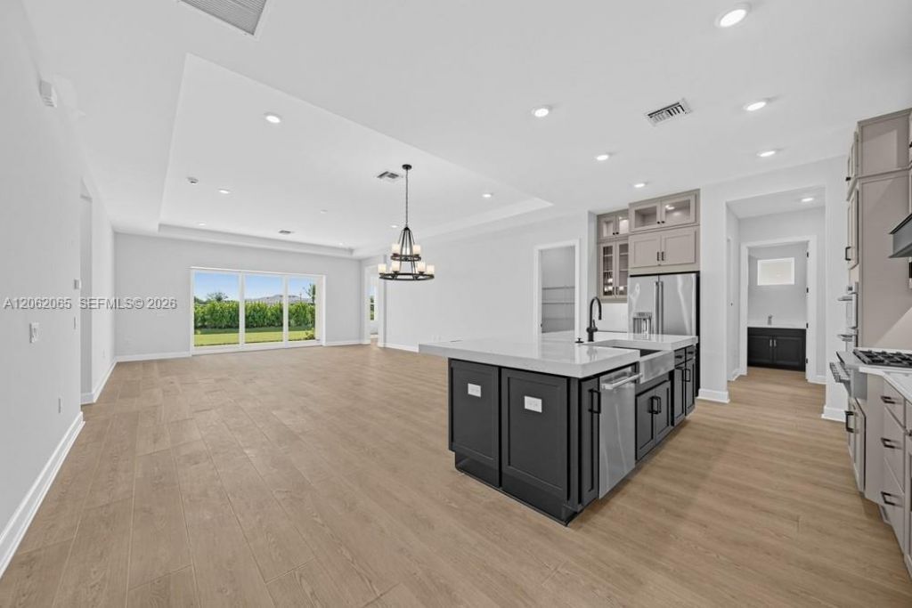 15756 Modena Street, Naples, FL 34114 Photo