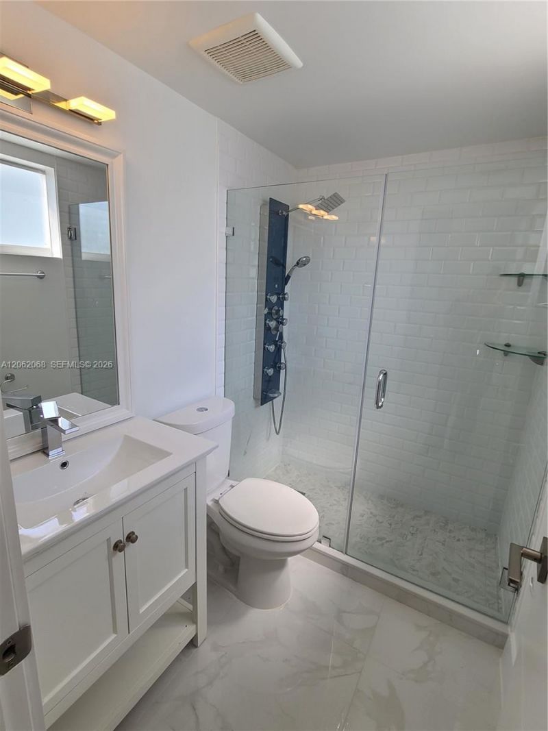 1646 NW 1st Pl , Unit 2, Miami, FL 33136 Photo