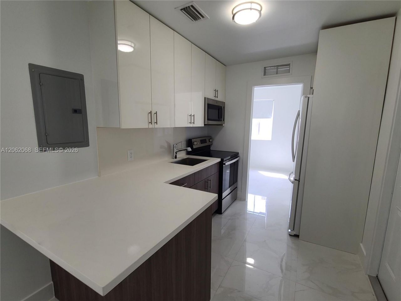 1646 NW 1st Pl , Unit 2, Miami, FL 33136 Photo