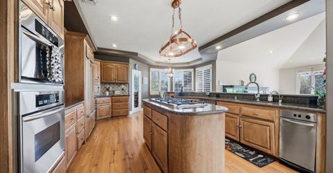 136 Tomlinson Dr, Folsom, CA 95630 Photo