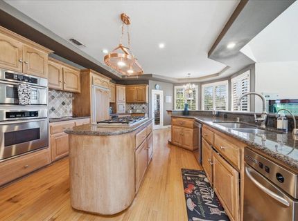 136 Tomlinson Dr, Folsom, CA 95630 Photo
