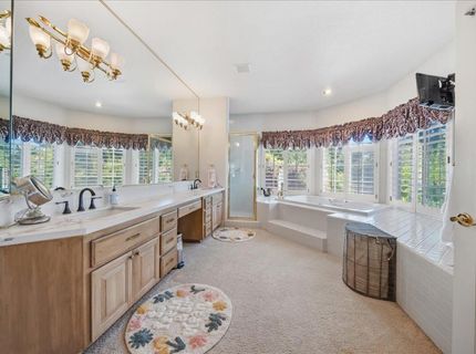 136 Tomlinson Dr, Folsom, CA 95630 Photo