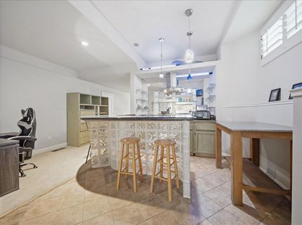 136 Tomlinson Dr, Folsom, CA 95630 Photo