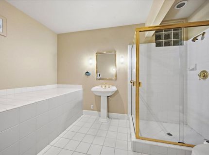 136 Tomlinson Dr, Folsom, CA 95630 Photo