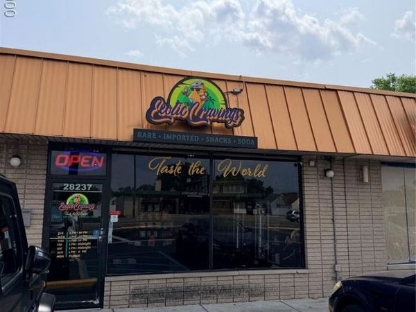 28237 Ford Rd. , Garden City, MI 48135