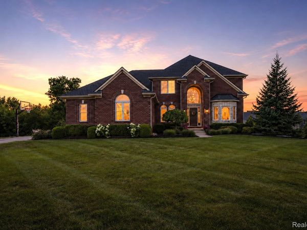 24447 Ravine Drive Drive, Lyon Township, Mi 48178
