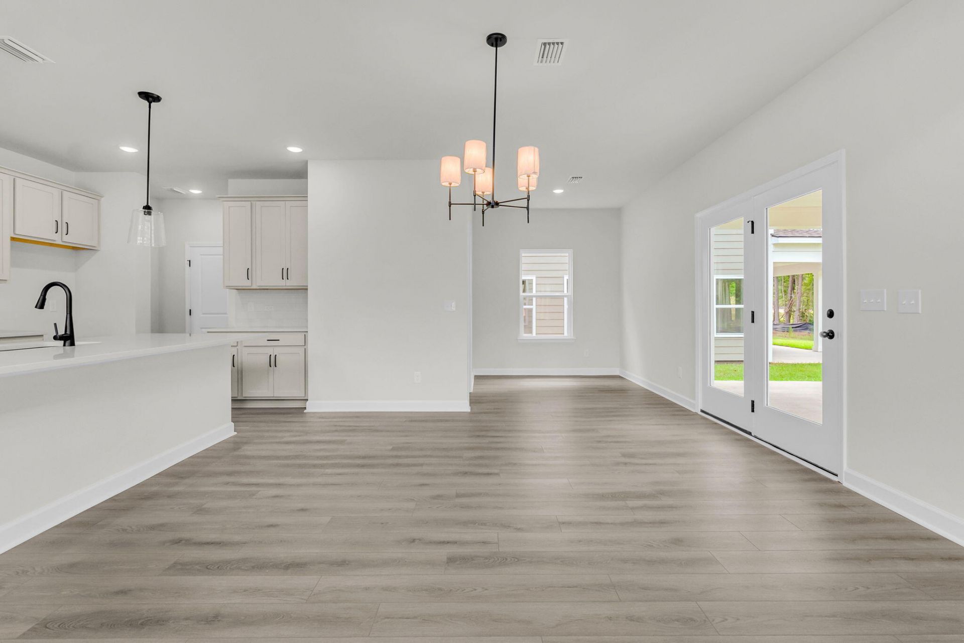 3110 Macaron Court Photo 10