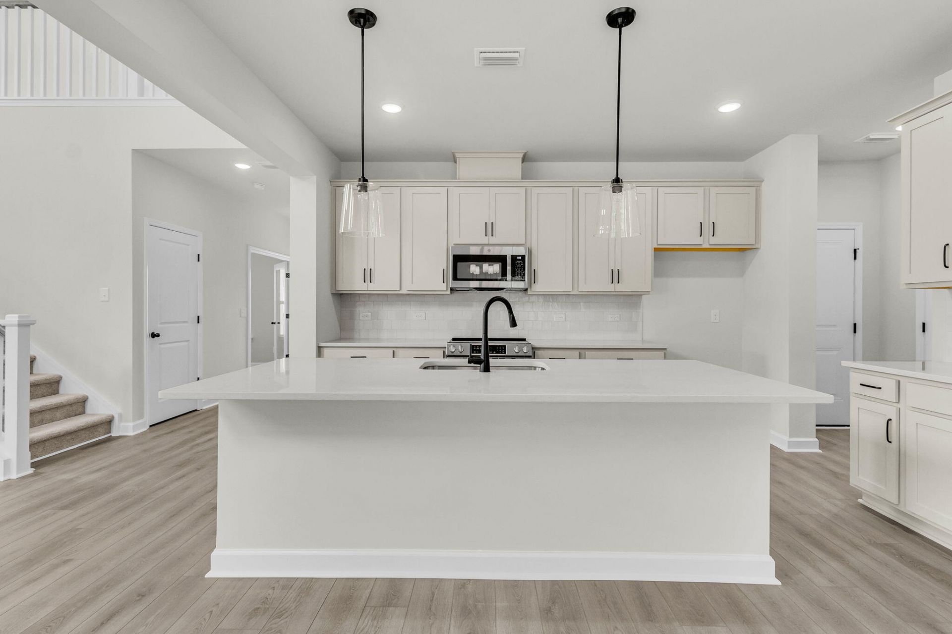 3110 Macaron Court Photo 8