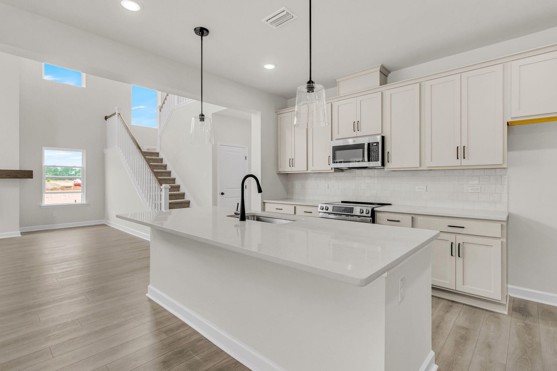 3110 Macaron Court Photo 9