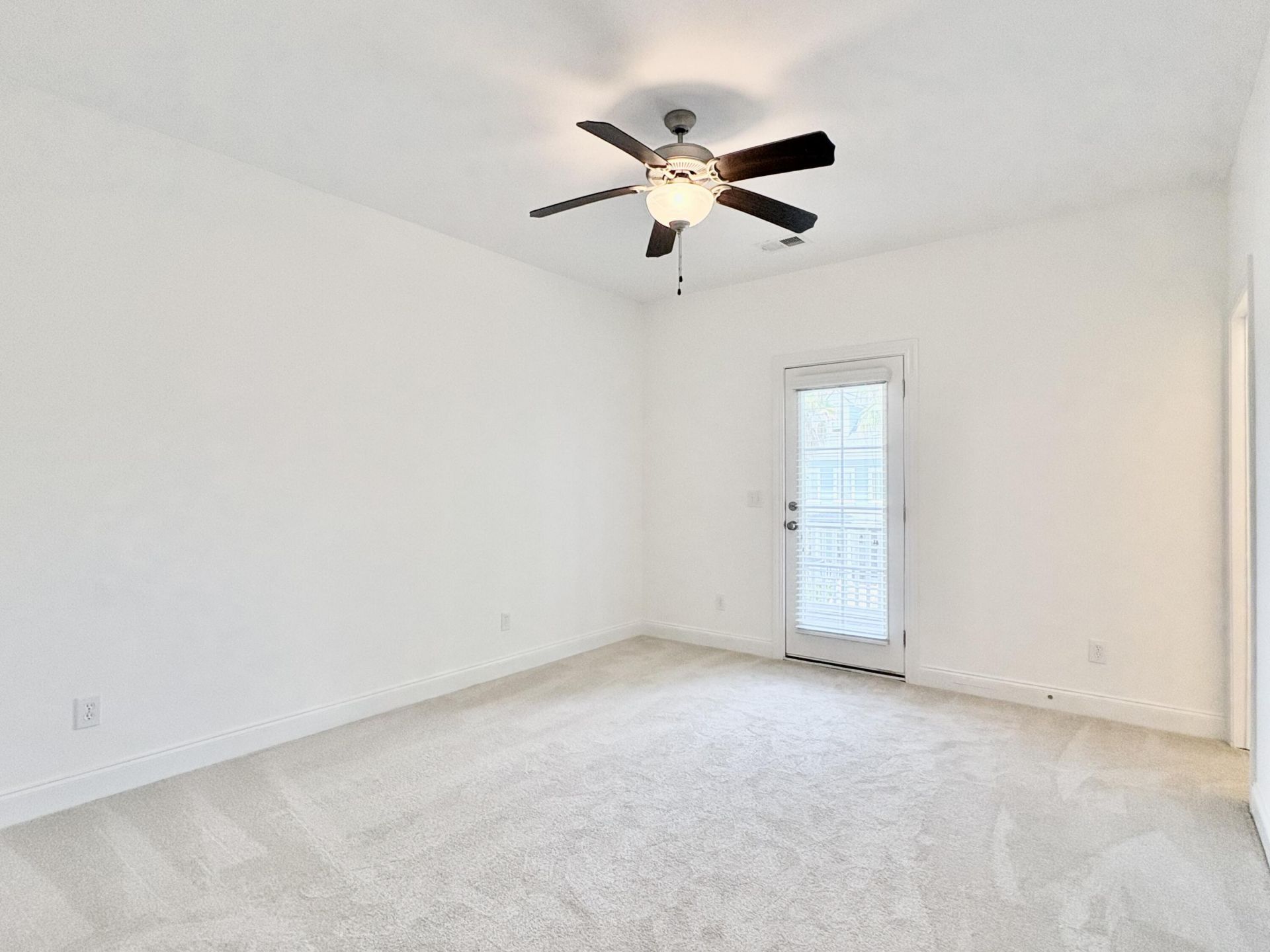 4066 Blackmoor Street Photo 41