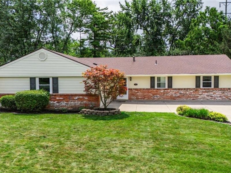 2198 Cherry Oak Drive, Kettering, OH 45440 Photo 1