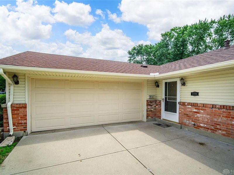 2198 Cherry Oak Drive, Kettering, OH 45440 Photo 27