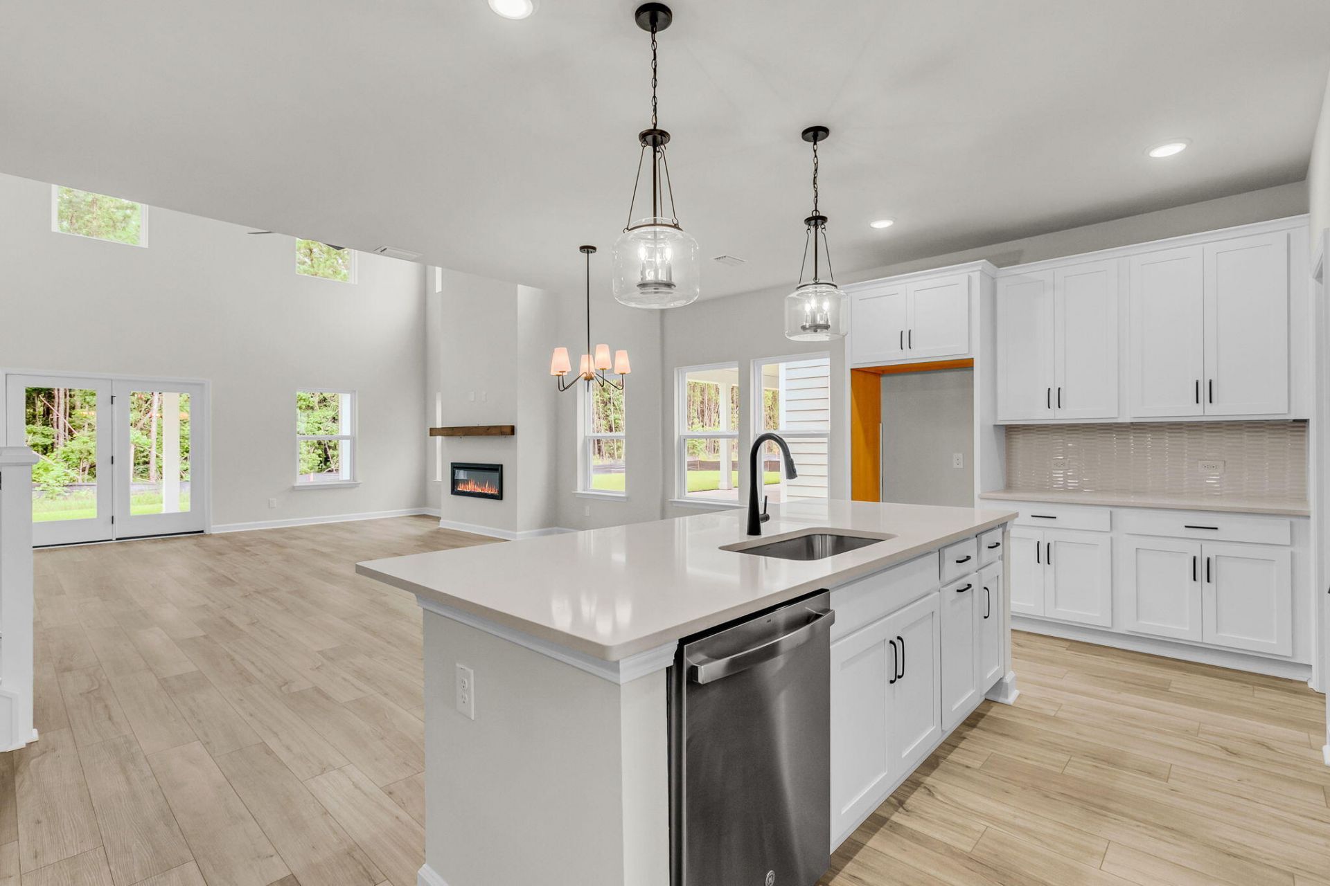 3110 Macaron Court Photo 7