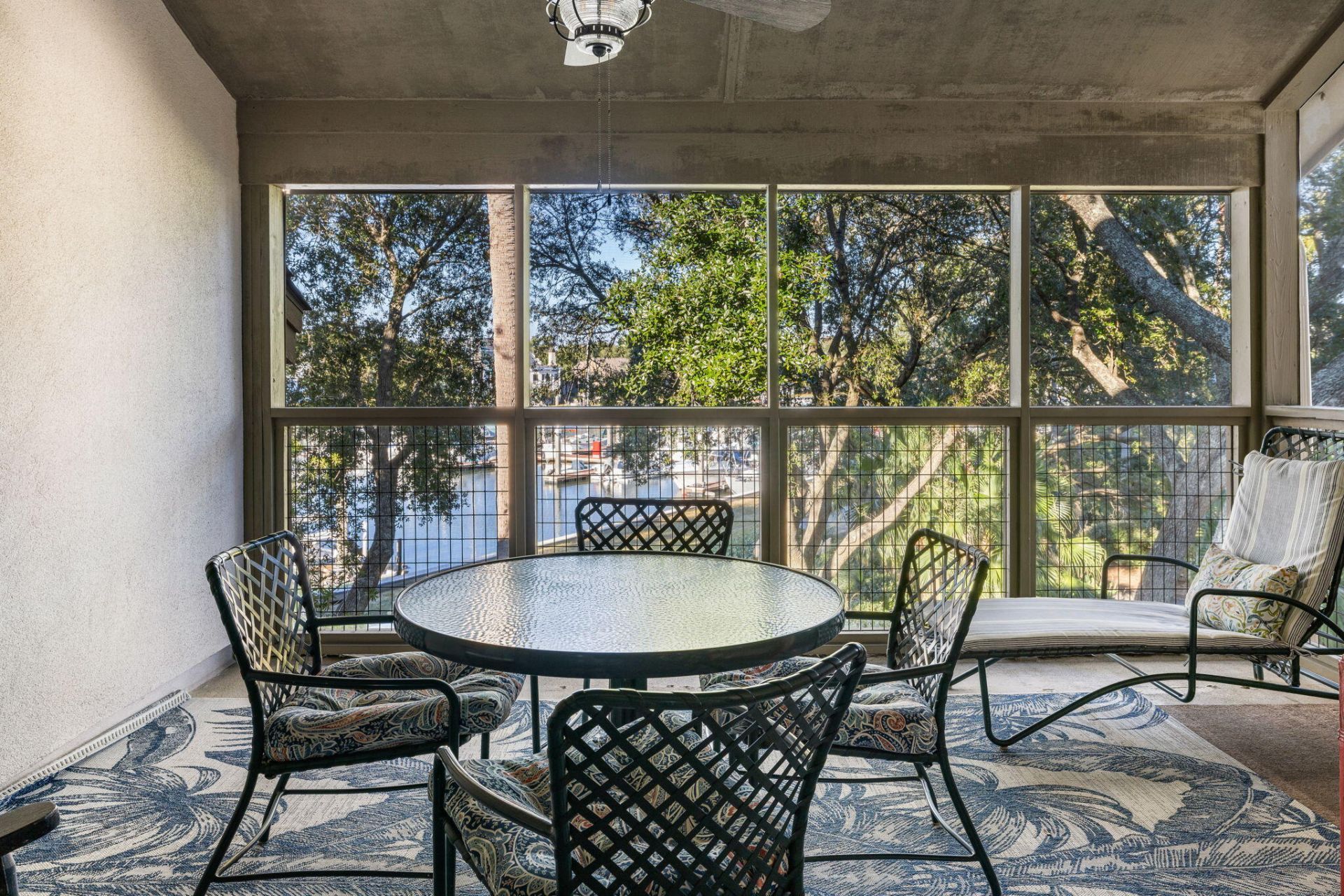 304 Yacht Harbor Court Photo 8
