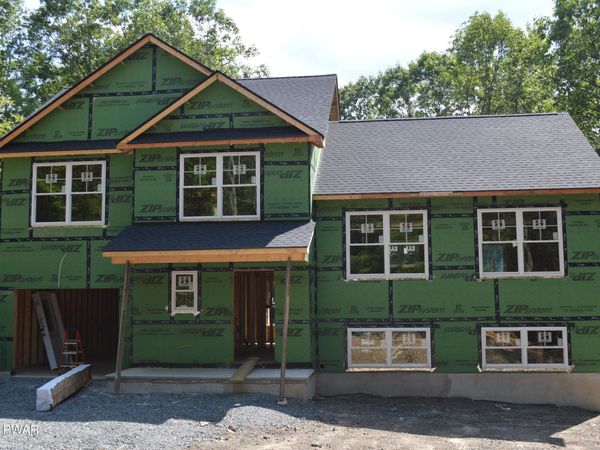 125 Gunstock Lane , Tafton, PA 18464