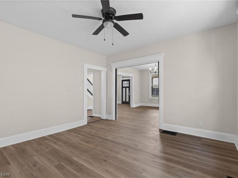 725 S 4th Street, Martins Ferry, OH 43935 Photo 10