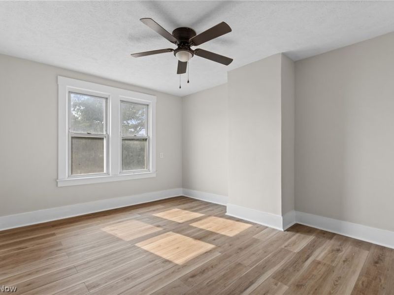 725 S 4th Street, Martins Ferry, OH 43935 Photo 22