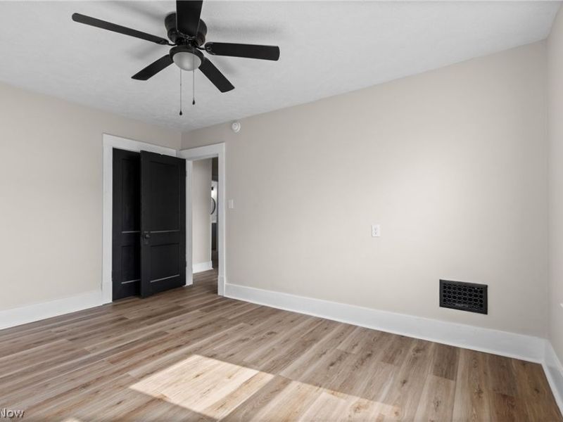 725 S 4th Street, Martins Ferry, OH 43935 Photo 24