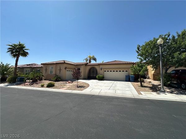 7185 Windy Peak Court , Las Vegas, NV 89113