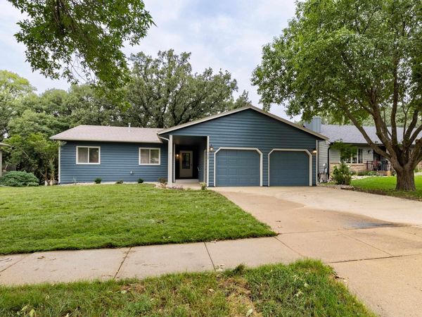 4209 E Shenandoah Trl, Sioux Falls, SD 57103