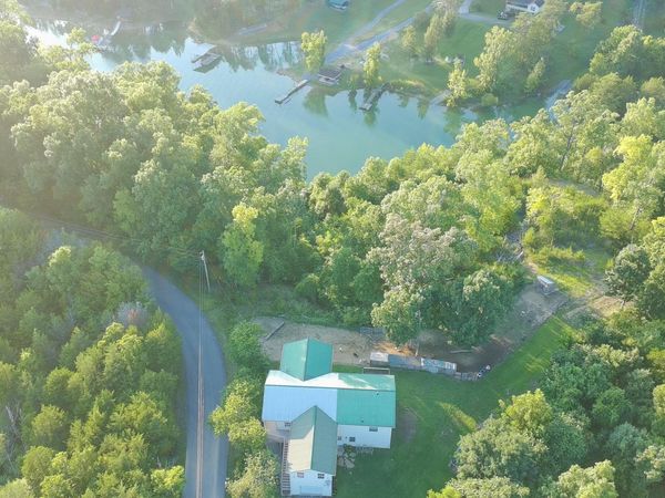 1225 Paradise Lane, Dandridge, TN 37725