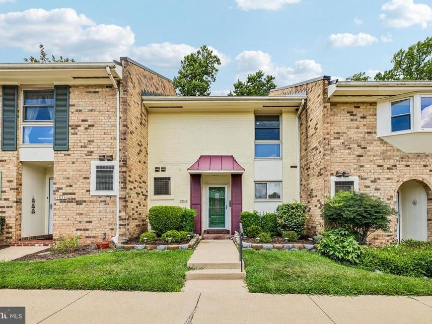 3546 Chiswick Court, Unit 36-B, Silver Spring, MD 20906 Main Photo