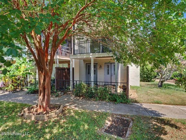 2501 Gulf Avenue, Gulfport, MS 39501
