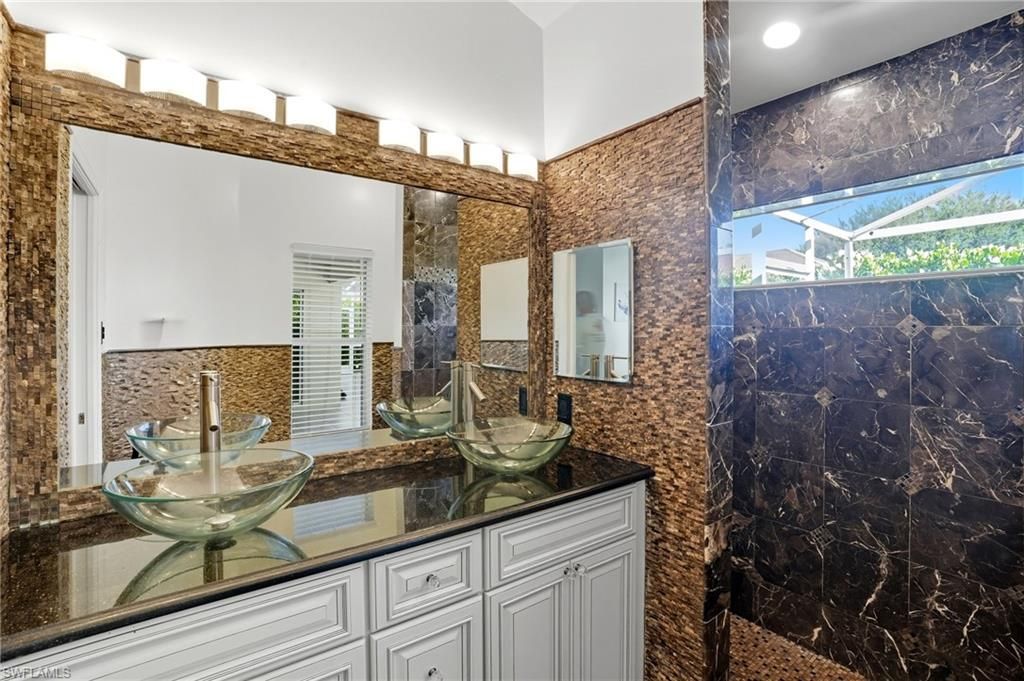 3690 Bali Ln, Estero, FL 33928 Photo