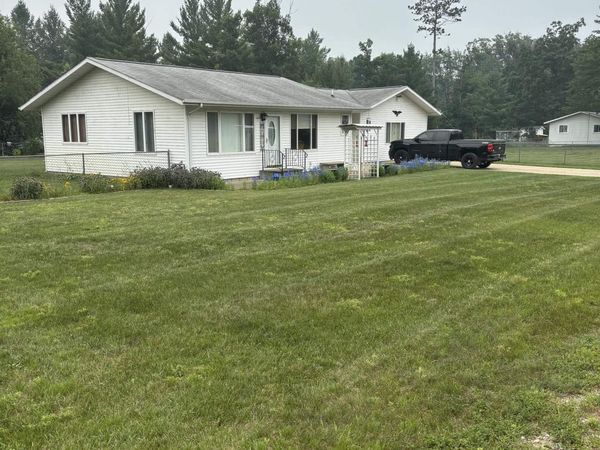 5377 Wildwood Drive, Prescott, MI 48756