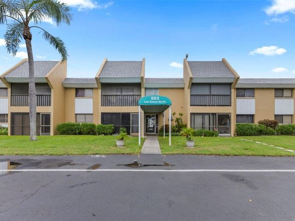 503 ALBEE FARM ROAD , Unit B28, VENICE, FL 34285